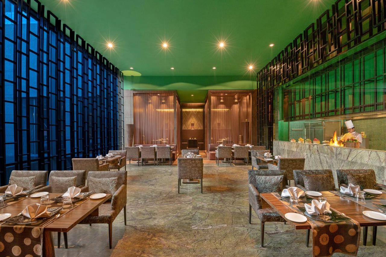 ラディソン ブル ホテル アムリトサル エクステリア 写真 The restaurant